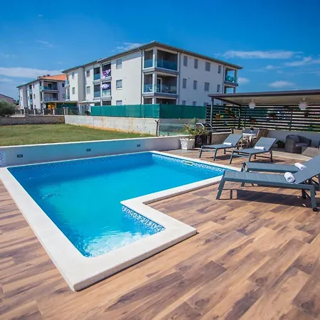 Mihaela Villa Porec
