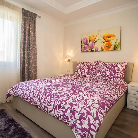 Mihaela By Briskva *