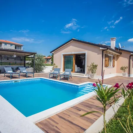 Villa Mihaela By Briskva Porec